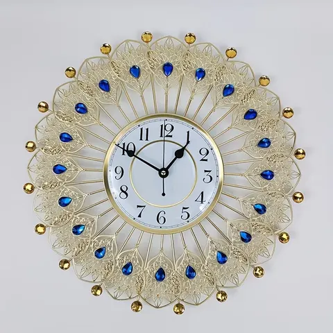 European Style Light Luxury Metal Leaves Art Wall Clock for Living Room Bedroom Home Decor Metal Handicrafts