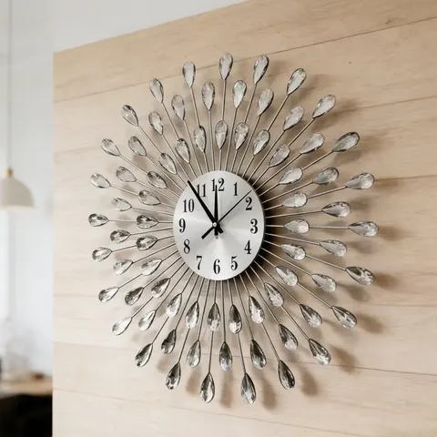 European Style Luxury Wall Clocks Living Room Ironwork Decoration Wall Clock No Punch Silent Wall Clock