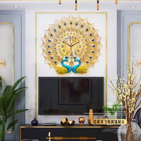 Factory Direct Sales Round Peacock Metal Silent Wall Clock for TV Background Wall Art Decorative Handicraft