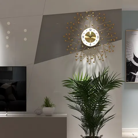 High Quality Circle Art Metal Craftwork Hanging Piece Restaurant Background Mute Wall Clock