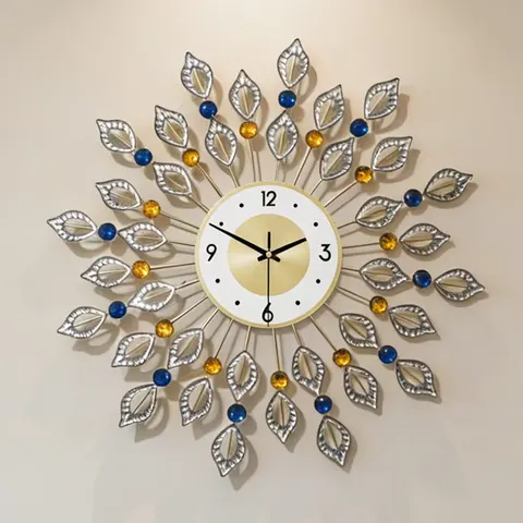Light Luxury Living Room Wall Clock Iron Creative Sunflower Decorative Clock Fashion Assembled Wall Clock