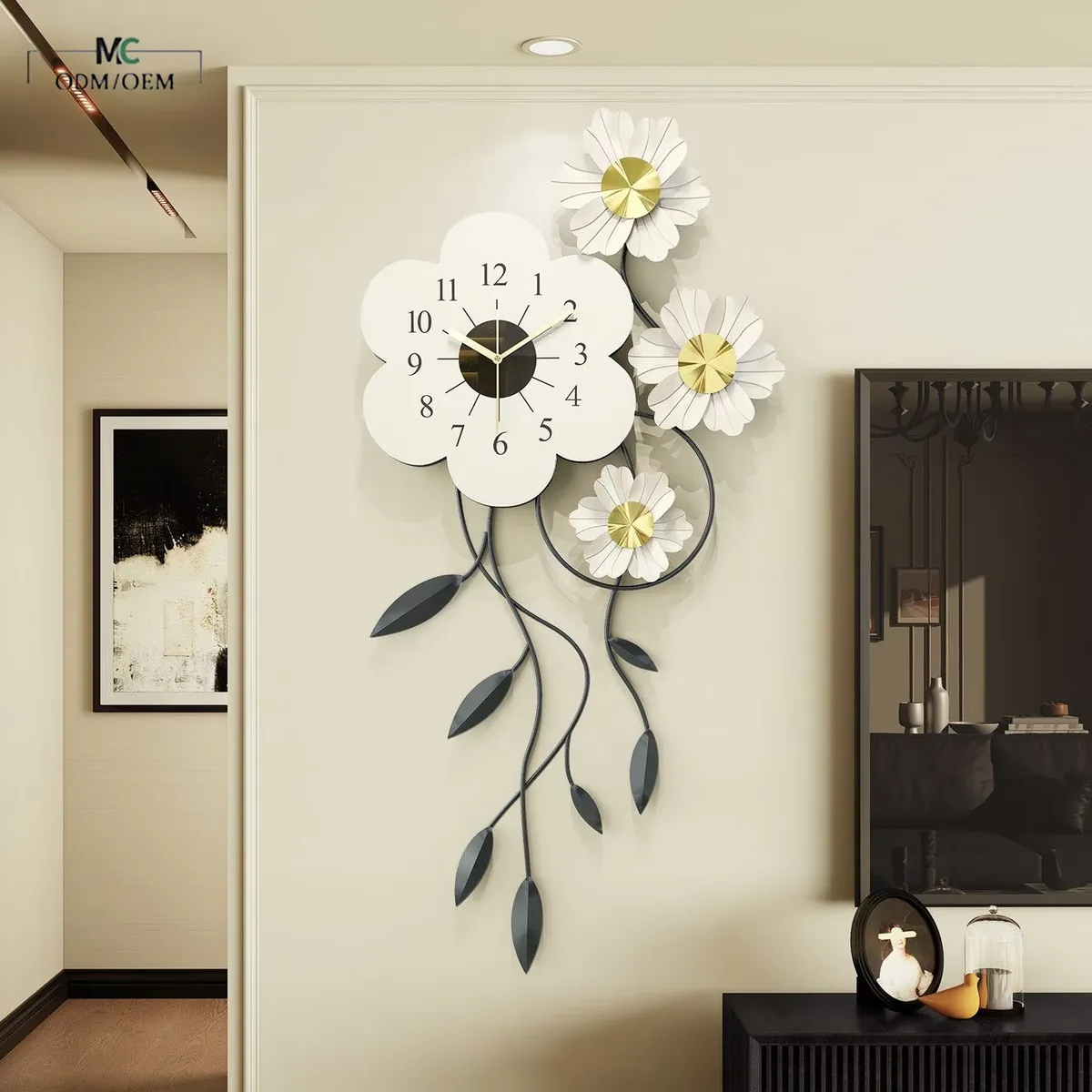 Luxury Elegance Ironwork Flower Wall Clock Living Room Wall Surface Art Decoration Hanging Piece