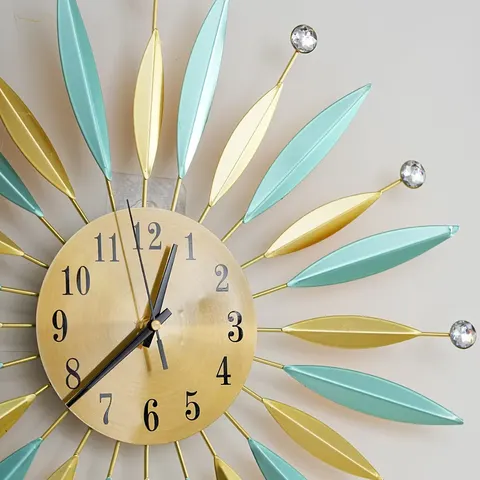 Manufacturer Wholesale Metal Ironwork Home Furnishings Decoration Wall Clock Circle Mute High Quality Wall Clock