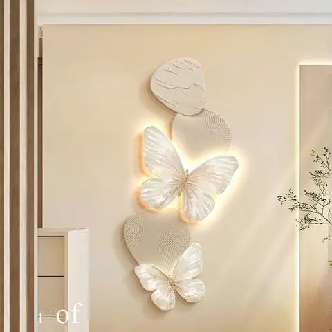 Modern Cream-Colored Elegant Butterfly Wall Lamp High-End 3D Vertical Sandstone Texture Art Deco Hanging Wall Birthday Wall Vase